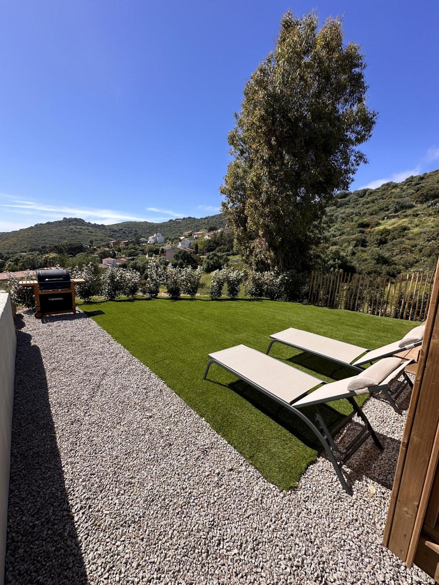 Les Collines De Lava Apartman Appietto Szoba fotó